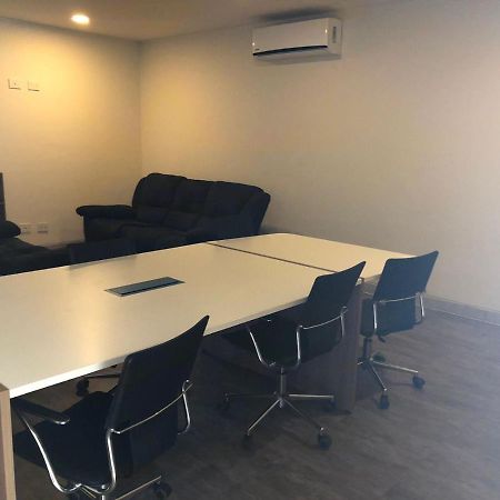 סנטה קרוז דה לה סיירה Urban Suites Apart Hotel מראה חיצוני תמונה