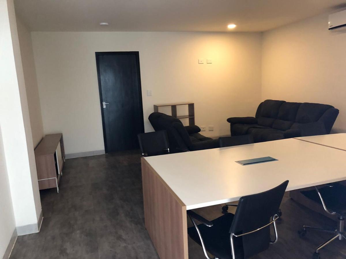 סנטה קרוז דה לה סיירה Urban Suites Apart Hotel מראה חיצוני תמונה