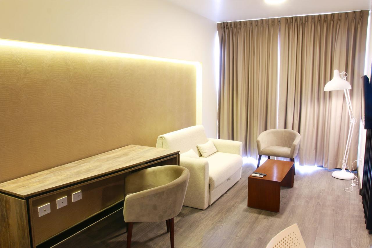 סנטה קרוז דה לה סיירה Urban Suites Apart Hotel מראה חיצוני תמונה