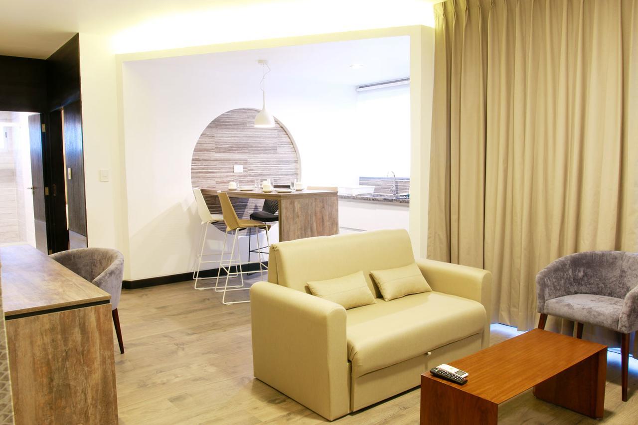 סנטה קרוז דה לה סיירה Urban Suites Apart Hotel מראה חיצוני תמונה