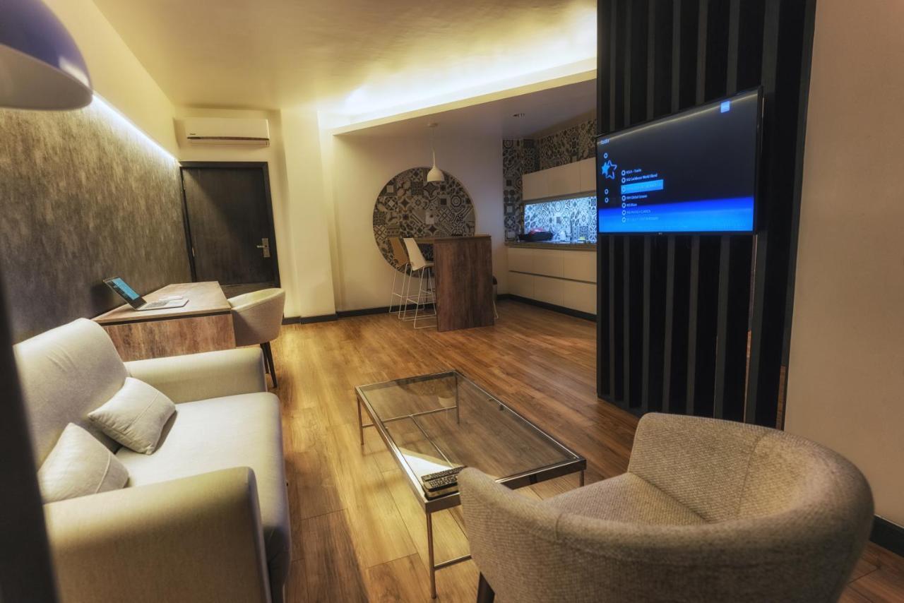 סנטה קרוז דה לה סיירה Urban Suites Apart Hotel מראה חיצוני תמונה